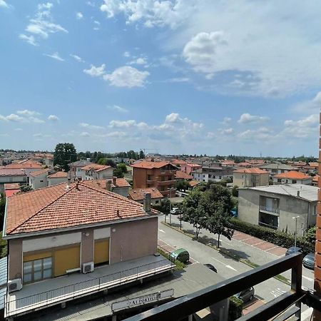 Luxury Home 100 Mq A Stone'S Throw From The Duomo ミラノ エクステリア 写真