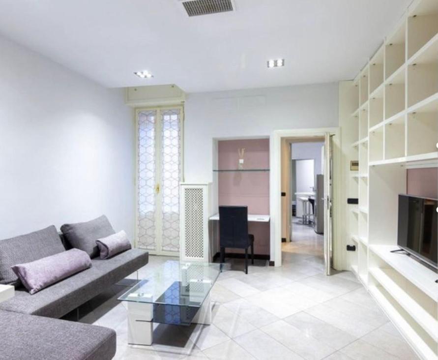 Luxury Home 100 Mq A Stone'S Throw From The Duomo ミラノ エクステリア 写真