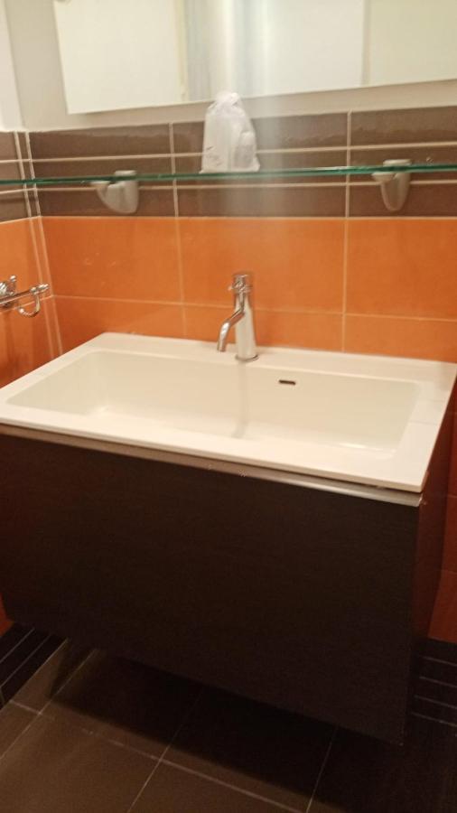 Luxury Home 100 Mq A Stone'S Throw From The Duomo ミラノ エクステリア 写真